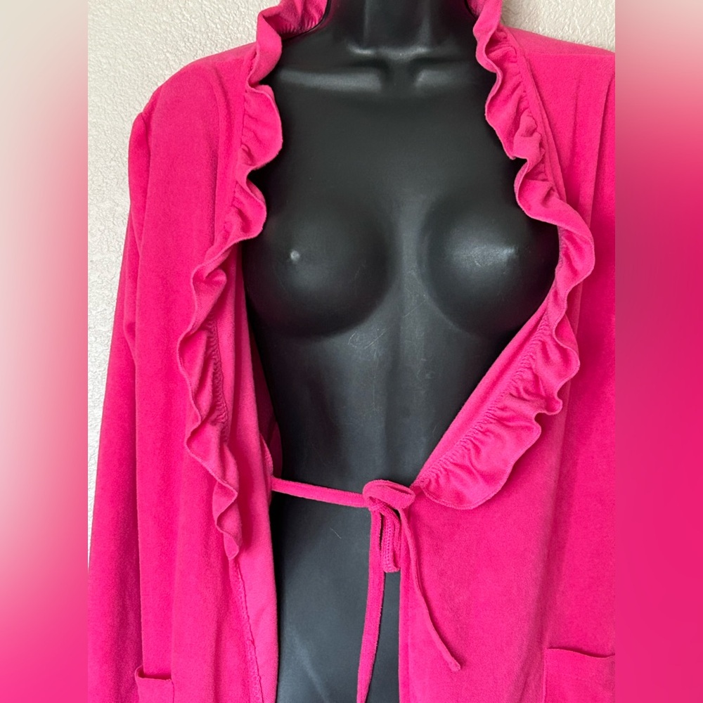 Ulta Beauty Fuchsia Ruffled Robe Sz S/M - Picture 2 of 7